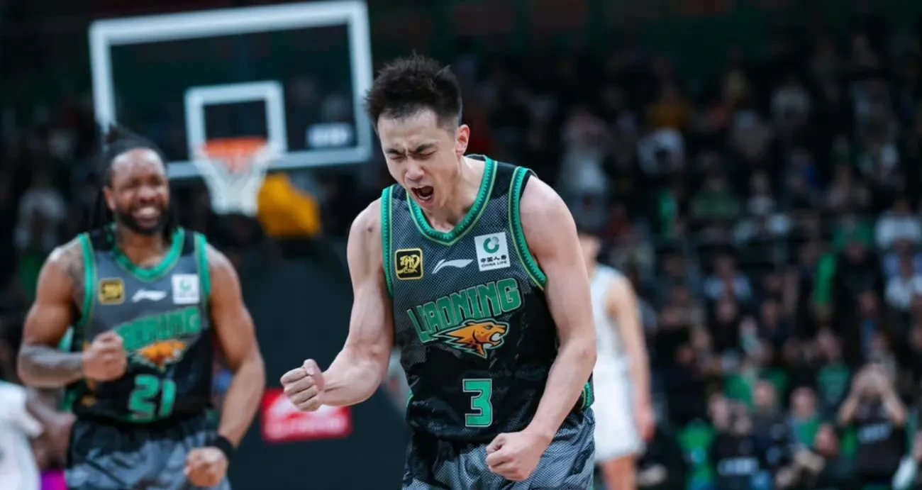 辽宁队逆转天津队，赵继伟带队取胜