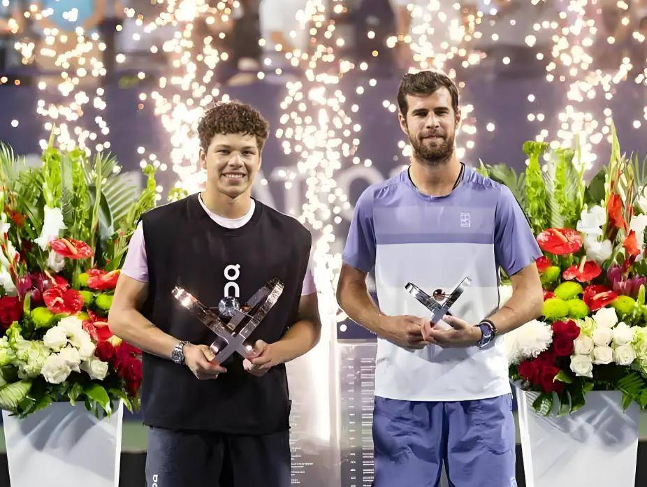 ATP总决赛绝杀蒙特卡洛大师赛，蒂姆扛起全队